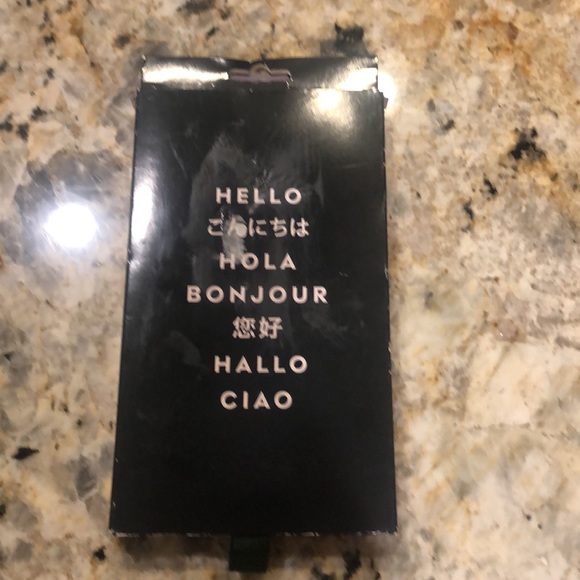 Kate Spade protective hardshell case for iPnone 11 Pro Max & IPhone - Picture 4 of 10